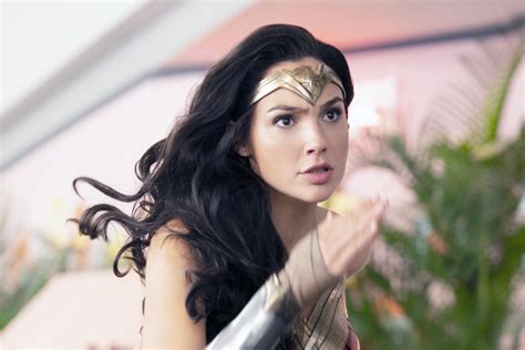 Gal Gadot Wonder Woman Cameo in Shazam 2 Not a Deepfake。